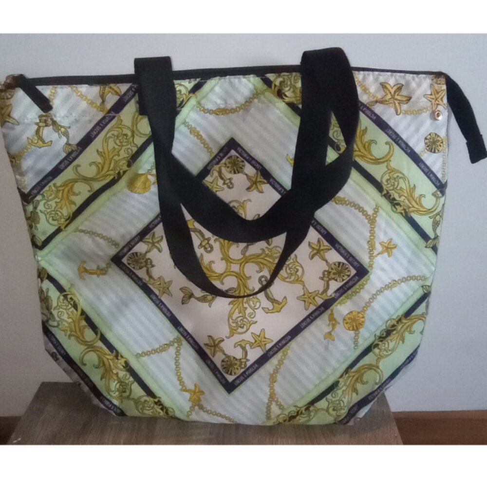 Victoria's Secret Nautical Insulated Cooler Beach Bag
